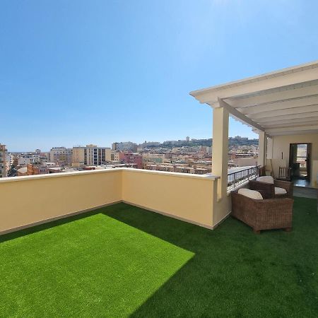 Apartmán Attico Panoramico Cagliari Exteriér fotografie